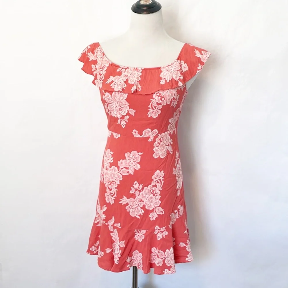 Lulu's Floral Mini Dress (M) - Picture 1 of 9